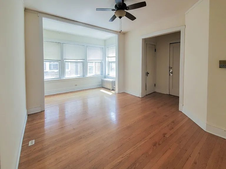 5055-61 N. Damen — Photo 22