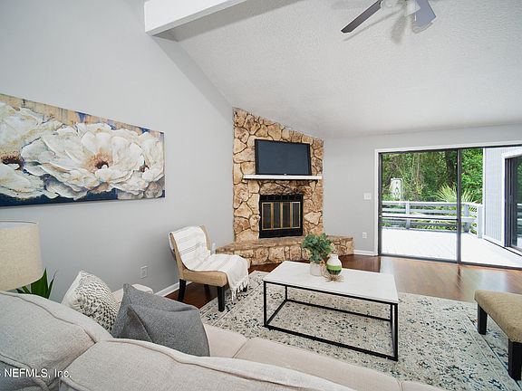 2nd image of 4482 CAROLYN COVE Lane S