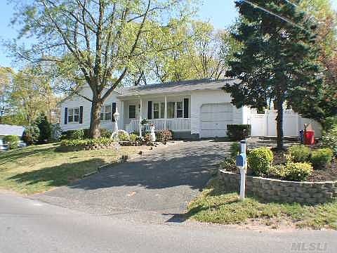 2nd image of 218 Seminole St