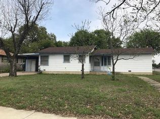 1401 N Water St, Burnet, TX 78611
