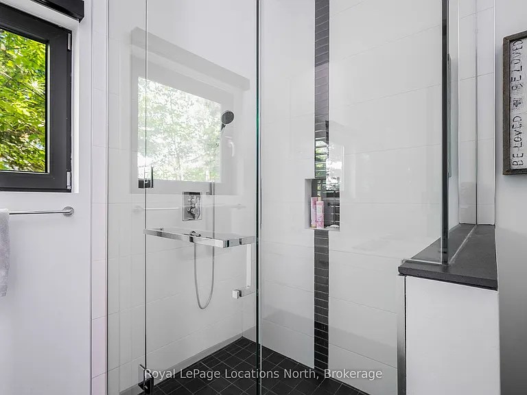 120 Craigleith Rd — Photo 23