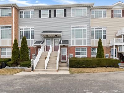 241 Surf Drive, Bronx, NY, 10473