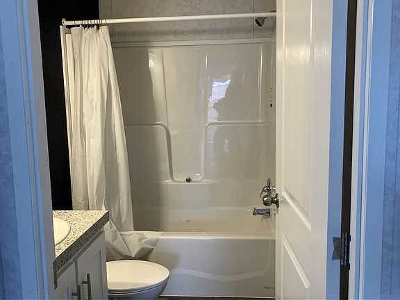 2nd image of 351 4th Ave