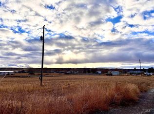 765 S Withers Rd, Hammett, ID 83627