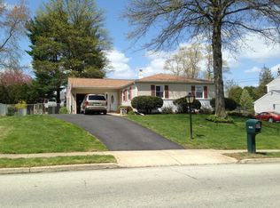 2440 Larkin Rd, Upper Chichester, PA 19061