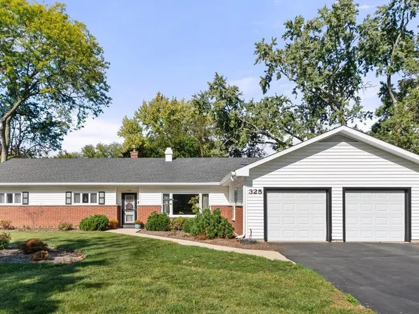 325 E Hawthorne Blvd, Wheaton, IL 60187