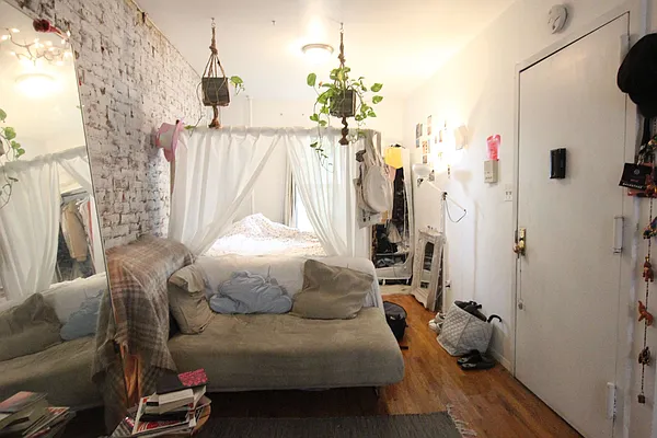 Rented by Bedford 6 Real Estate | media 12