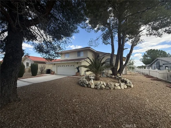 27921 Evergreen Ln, Helendale, CA 92342