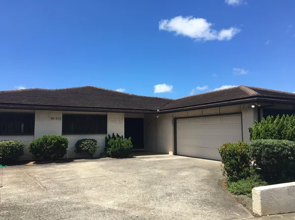 98-673 Kaahele St, Aiea, HI 96701