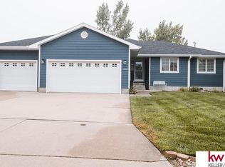 1207 N 7th Ave, Hastings, NE 68901