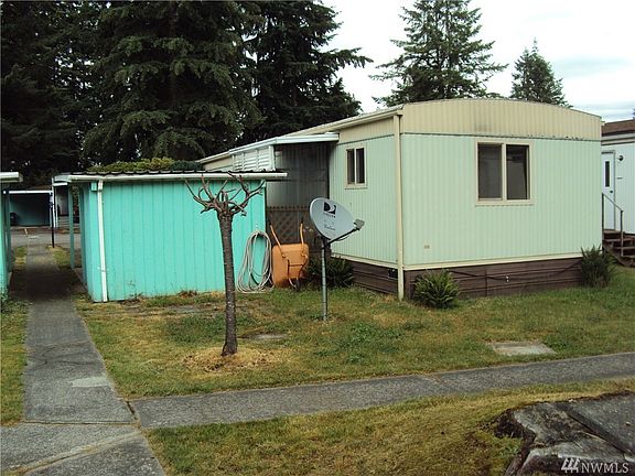3rd image of 11424 36th Dr NE Unit 73