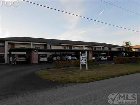 12 UNITS SELF MANAGED COMPLEX, GREAT FINANCIALS, NEW ROOF COMING THIS YEAR, YOUR SPECIAL ASSESSMENT HAS BEEN PAID