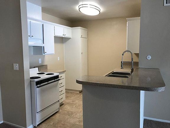2nd image of 528 N Taylor Ave APT 203
