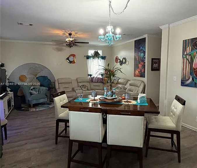 4219 Royal Manor Blvd #HOUSE — Photo 9