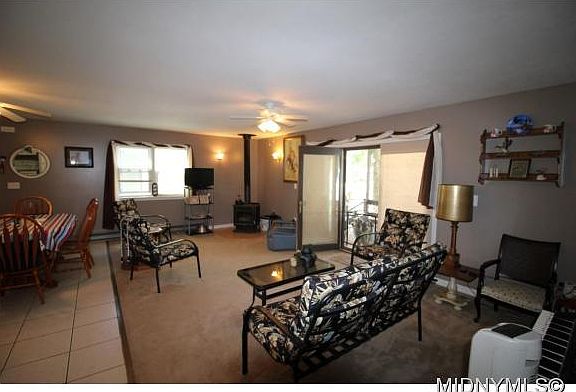 3rd image of 513 20th Ave