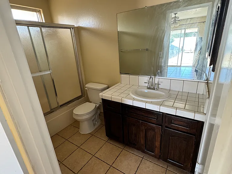 1409 Kirkwood Ave — Photo 13