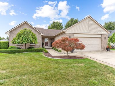 22472 Streamside Dr, Macomb, MI, 48044
