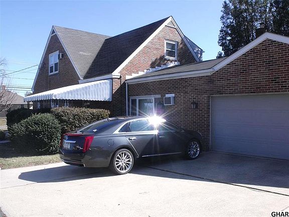3rd image of 3355 E 88th St