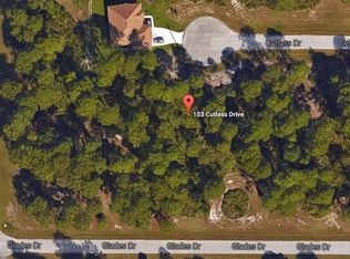 105 Cutlass Dr, Rotonda West, FL 33947