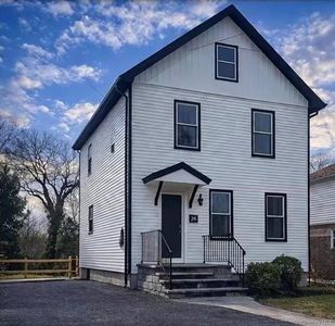 24 Columbia Street, Huntington Station, NY, 11746