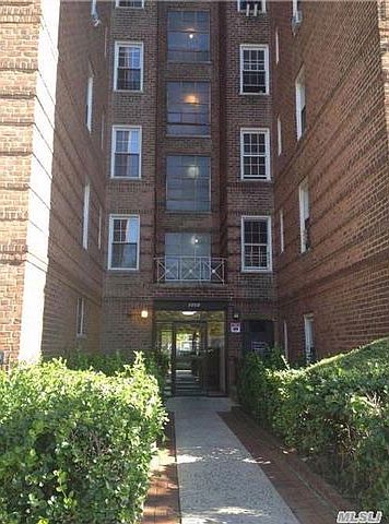 2nd image of 8504 63rd Dr APT 6A
