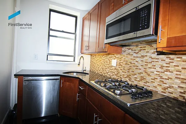 Rented by FirstService Realty (legacy) | media 24