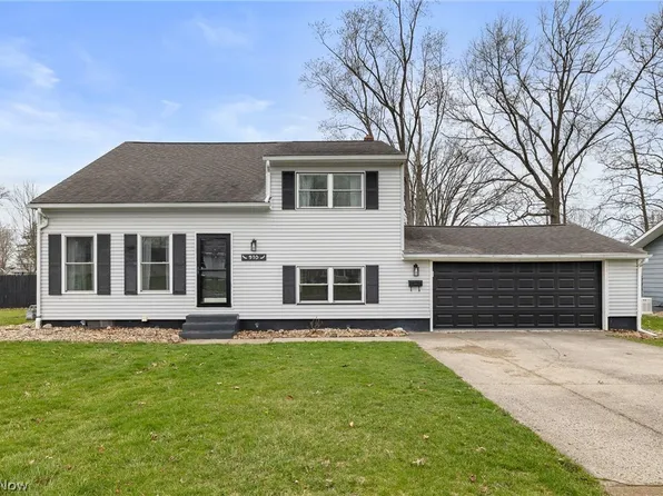 910 Woodbine St, Willard, OH 44890