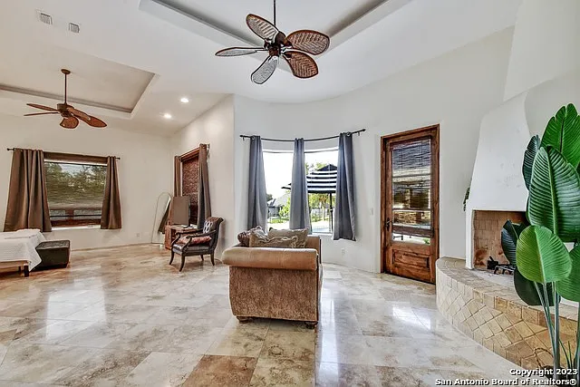 202 Waterstone Pkwy — Photo 21