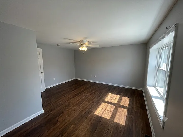 90 Washington Ave #3 — Photo 8