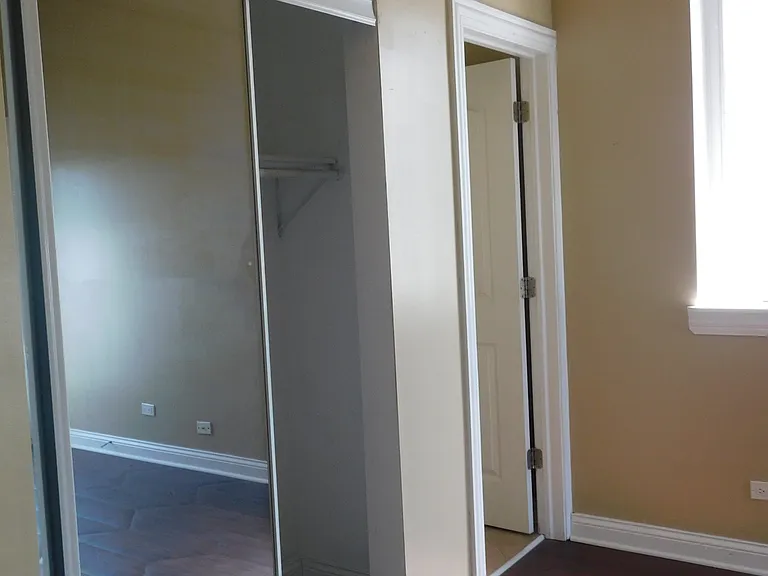 1612 N Nagle Ave #3 — Photo 9