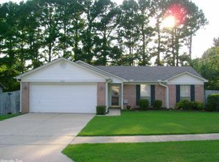 3611 Meadowlake Dr, Bryant, AR 72022