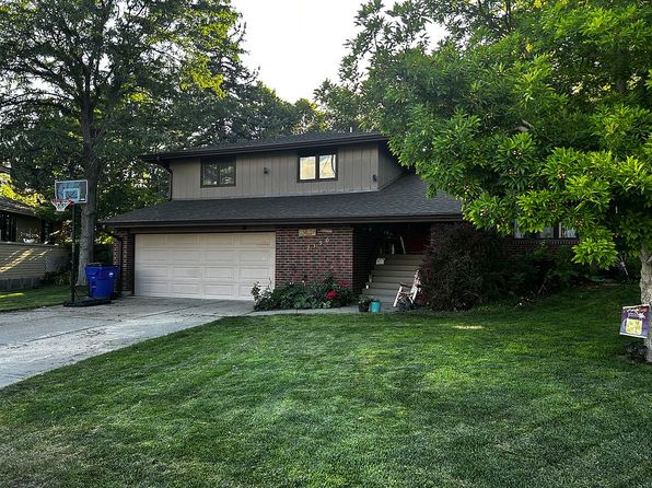 2330 Kramer Pl