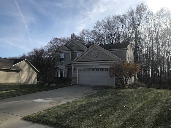 2nd image of 2214 Glenn Canyon Dr SE