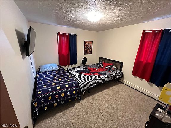 5th image of 311 Kendall Ave