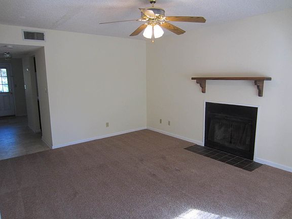 4th image of 4B Wooddale Dr #0