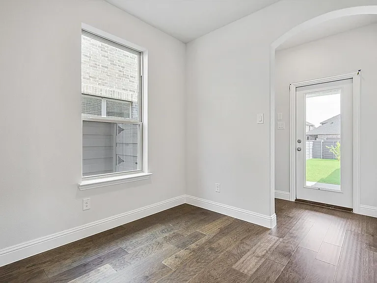 1752 Blakely Pl — Photo 12