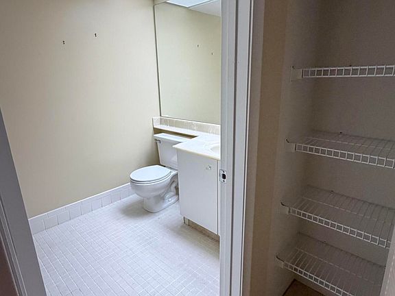 4th image of 1300 SW 125th Avenue #103k