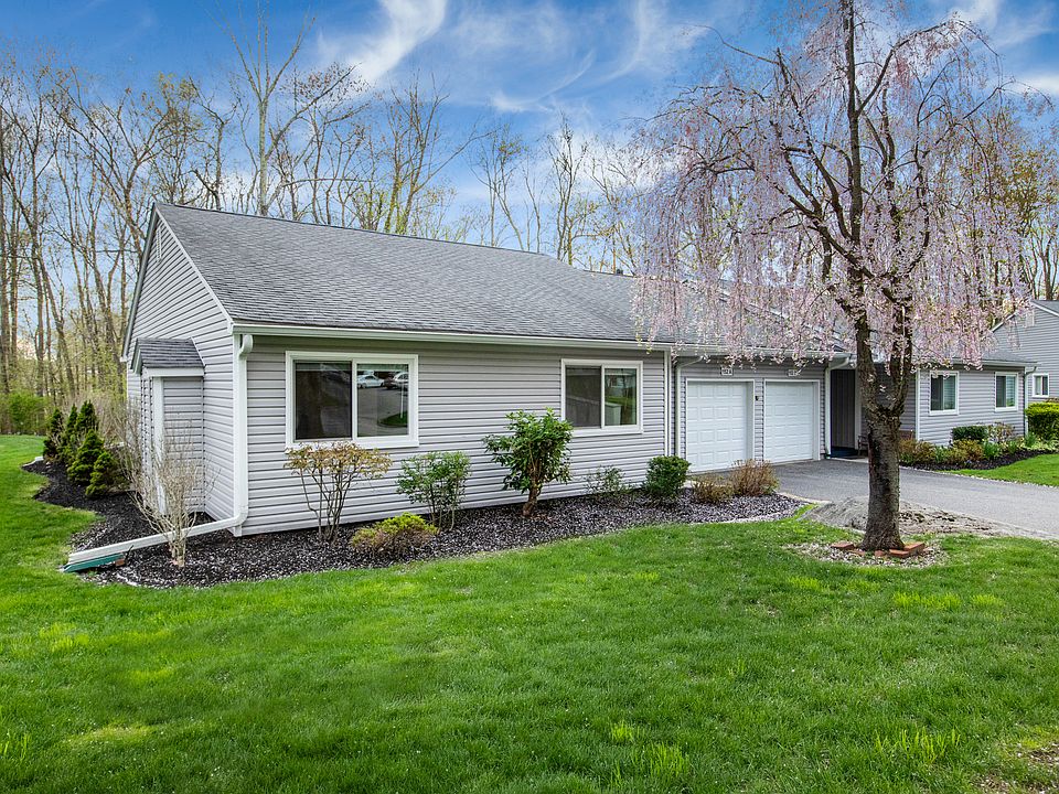 1st image of 152 Flintlock Way #A