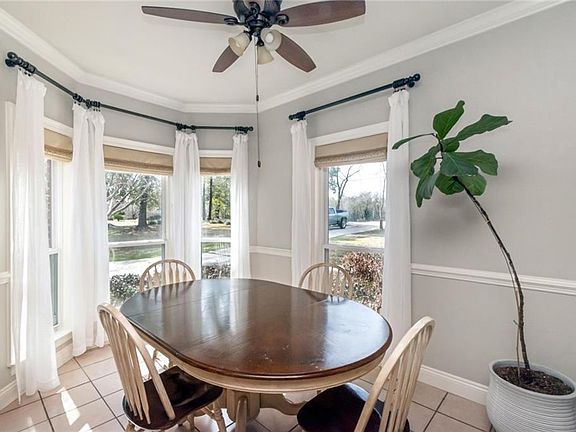 5th image of 6050 Celeste Rd