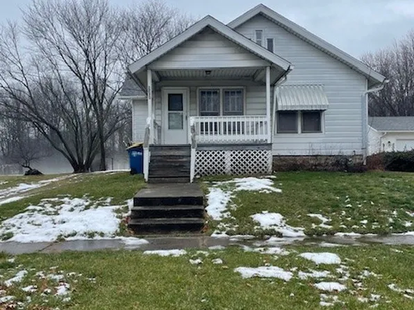 2030 Harbor Ave, Ashtabula, OH 44004