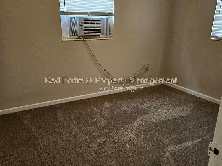 201 Alabama Rd S — Photo 7