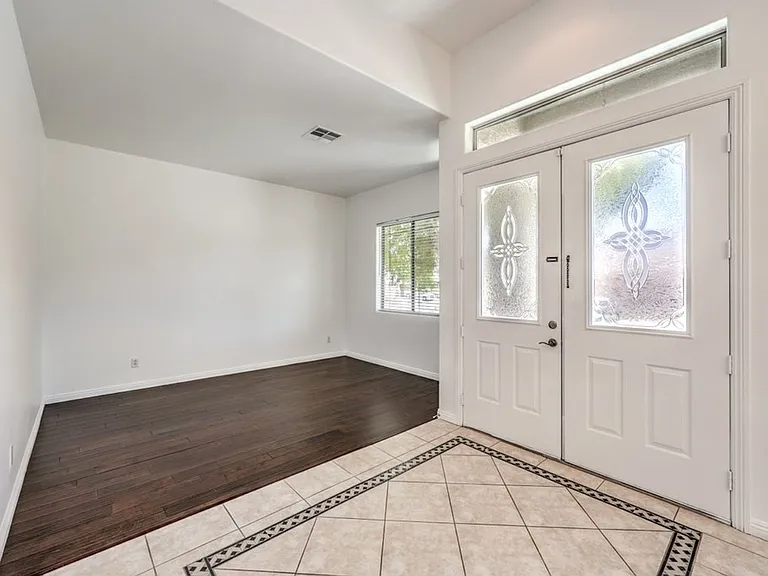 1393 Romanesca Dr — Photo 4