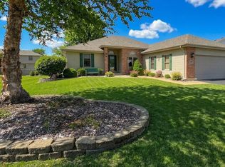 1425 Argyle Ln N, Bourbonnais, IL 60914