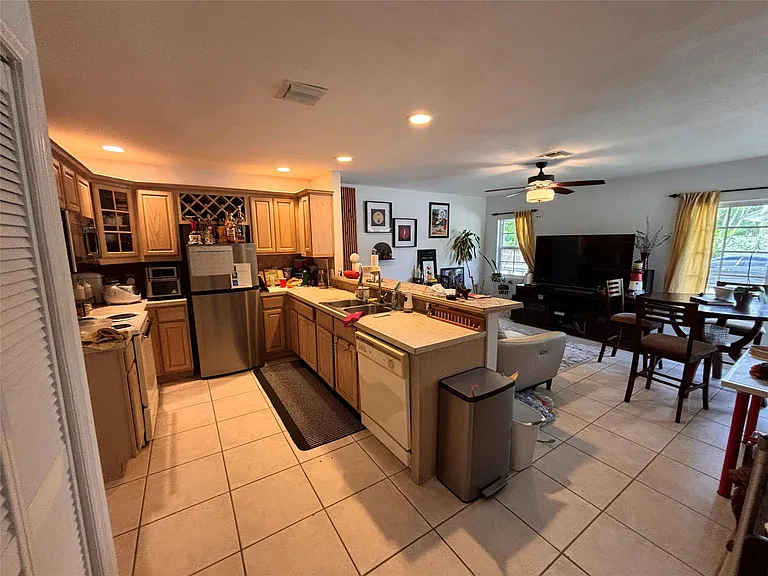 1200 W Las Olas Blvd #1-4 — Photo 4