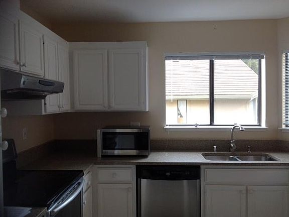 5th image of 1909 Magdalena Cir APT 75