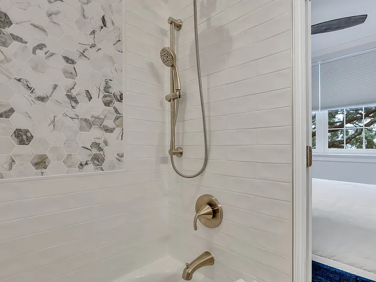 101 E Gaston St #1A — Photo 19