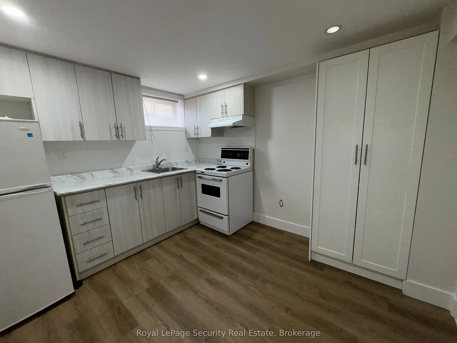 1 bed, $1,400 — Photo 4