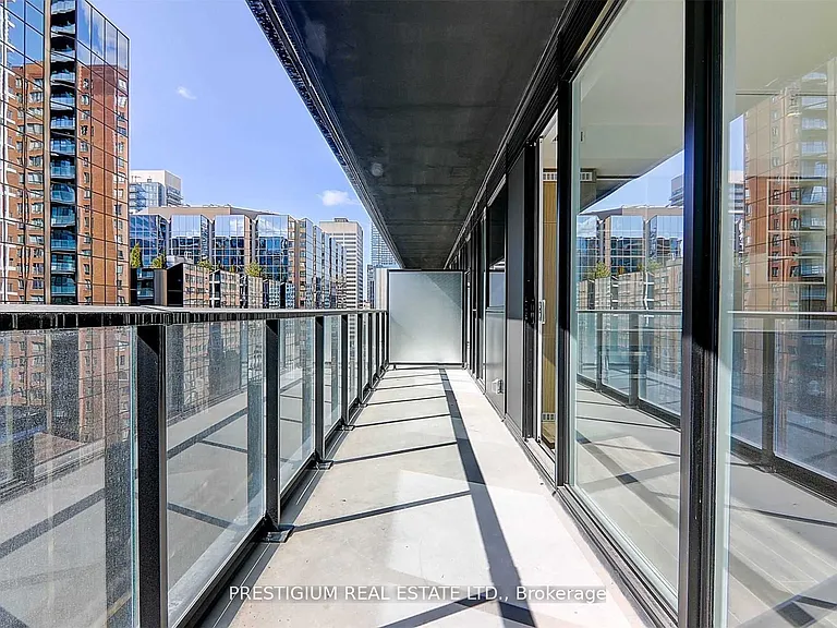 20 Edward St #804 — Photo 25