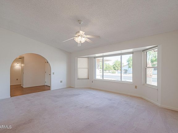 4th image of 21438 N SUNGLOW Drive