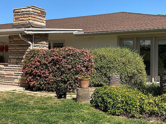 4th image of 328 N Fraser Dr